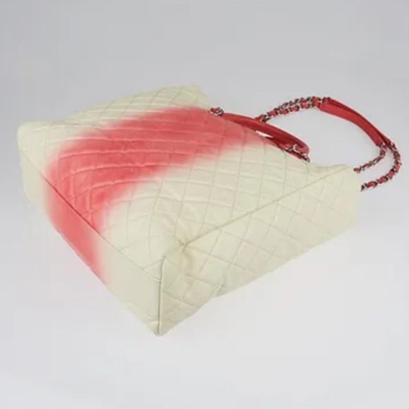 Additional photos CHANEL Leather Ombre GST Tote - Picture 11 of 16
